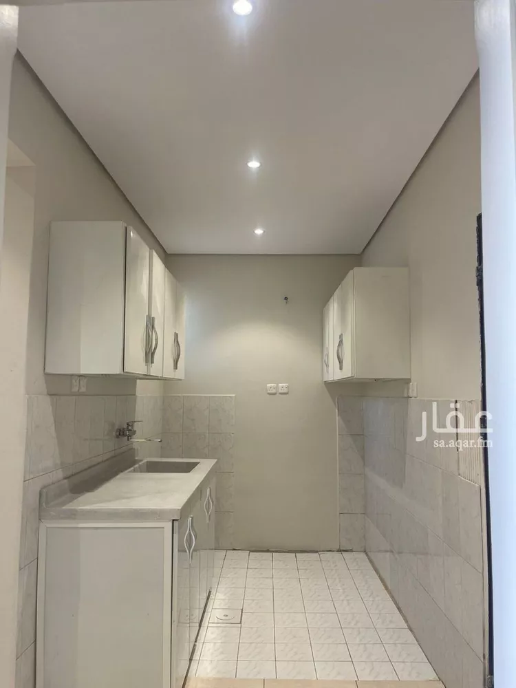 غرفة للإيجار في شارع عبدالرحيم الخزرجي, حي الأندلس, مدينة الرياض, منطقة الرياض