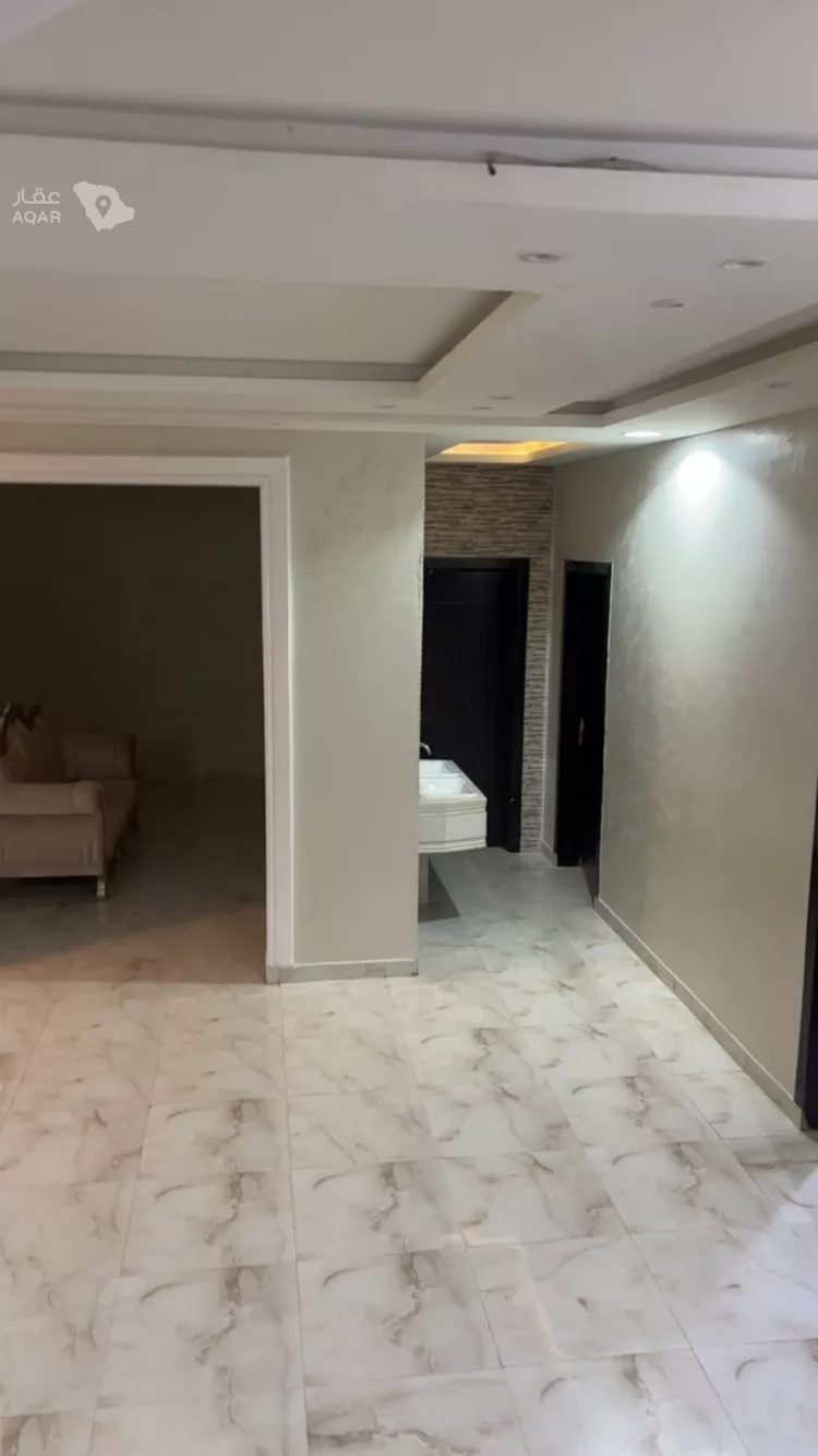 فيلا للإيجار في شارع ابن هلال الفلالي, حي الرمال, مدينة الرياض, منطقة الرياض