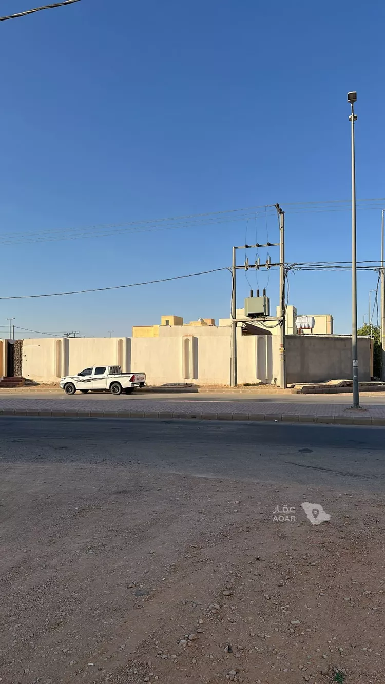 أرض للبيع في شارع المقتدي بالله ، حي المطار ، المجمعة ، المجمعة صورة 2
