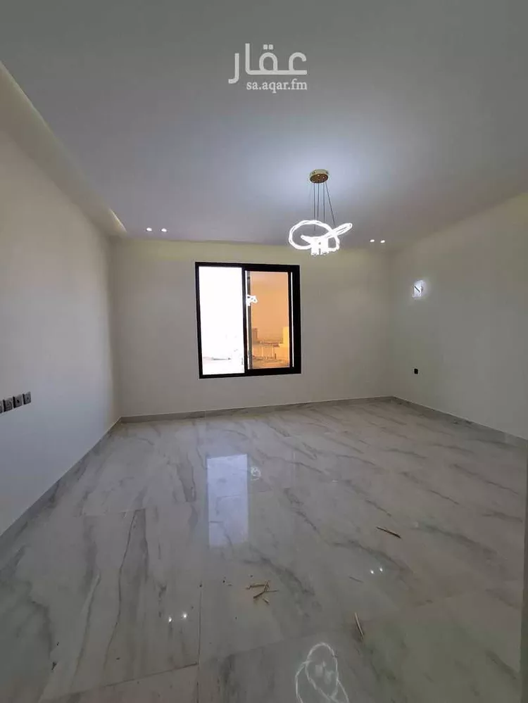 دور للبيع في شارع مسلم, حي بدر, مدينة الرياض, منطقة الرياض صورة 3