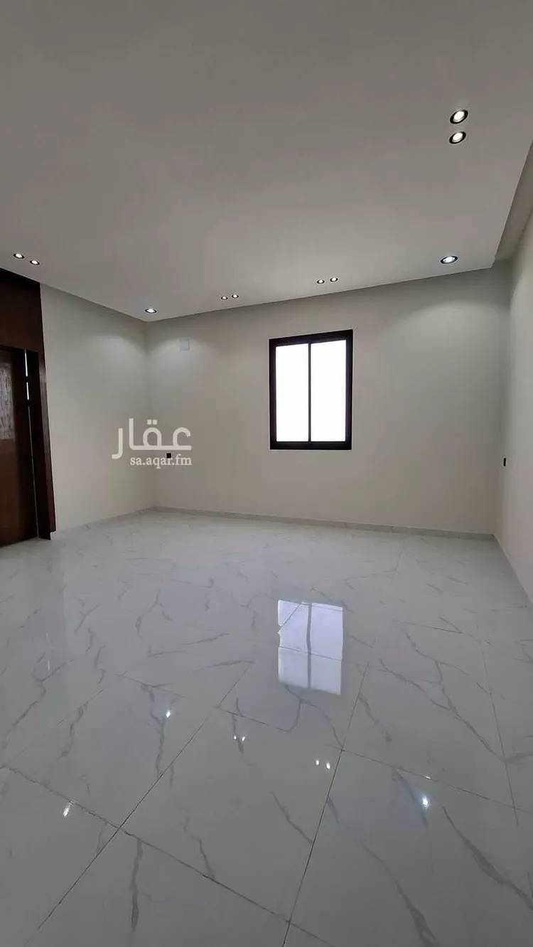 دور للبيع في شارع الامام مسلم, حي بدر, مدينة الرياض, منطقة الرياض صورة 5