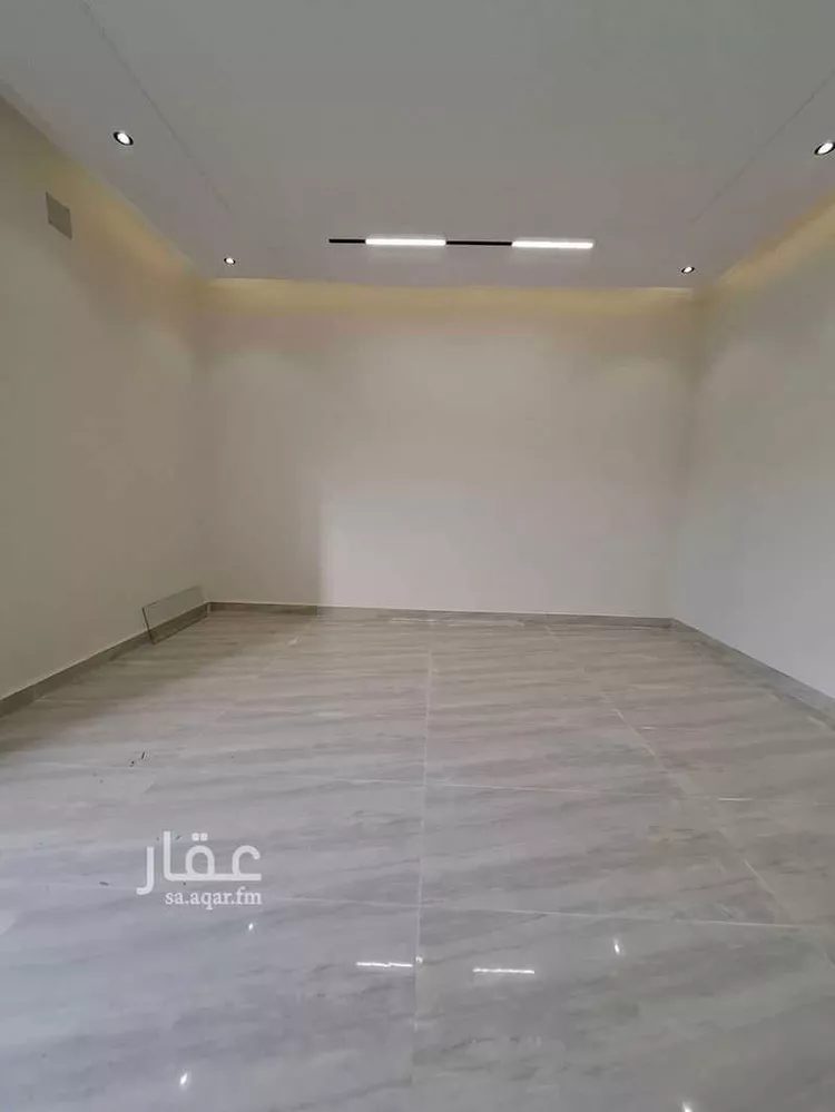 دور للبيع في شارع السخاء, حي بدر, مدينة الرياض, منطقة الرياض صورة 4