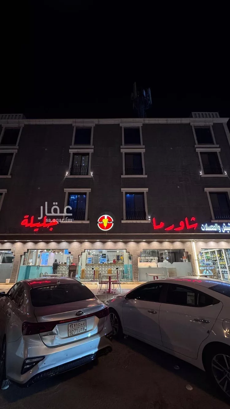 شقة للإيجار في شارع طريق الملك فهد الفرعي, حي العقيق, مدينة الرياض, منطقة الرياض