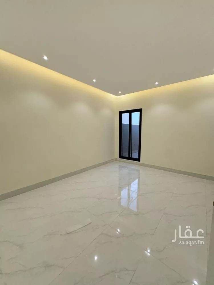 دور للبيع في شارع علي بن عبدالكافي, حي الرمال, مدينة الرياض, منطقة الرياض صورة 5