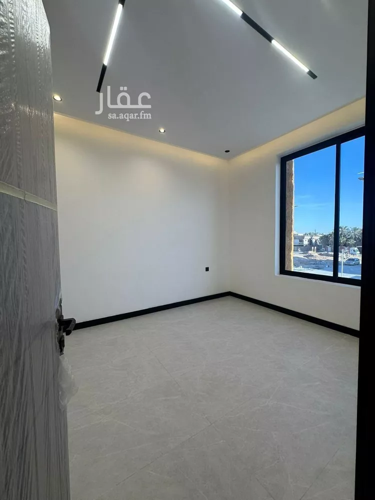 دور للبيع في شارع ابن رشد, حي الفاروق, مدينة الرياض, منطقة الرياض صورة 2