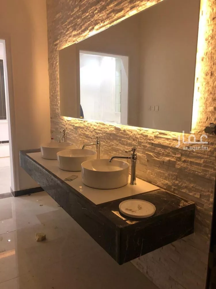 فيلا للبيع في شارع محمد مسعود الفاسي, حي الرمال, مدينة الرياض, منطقة الرياض صورة 3