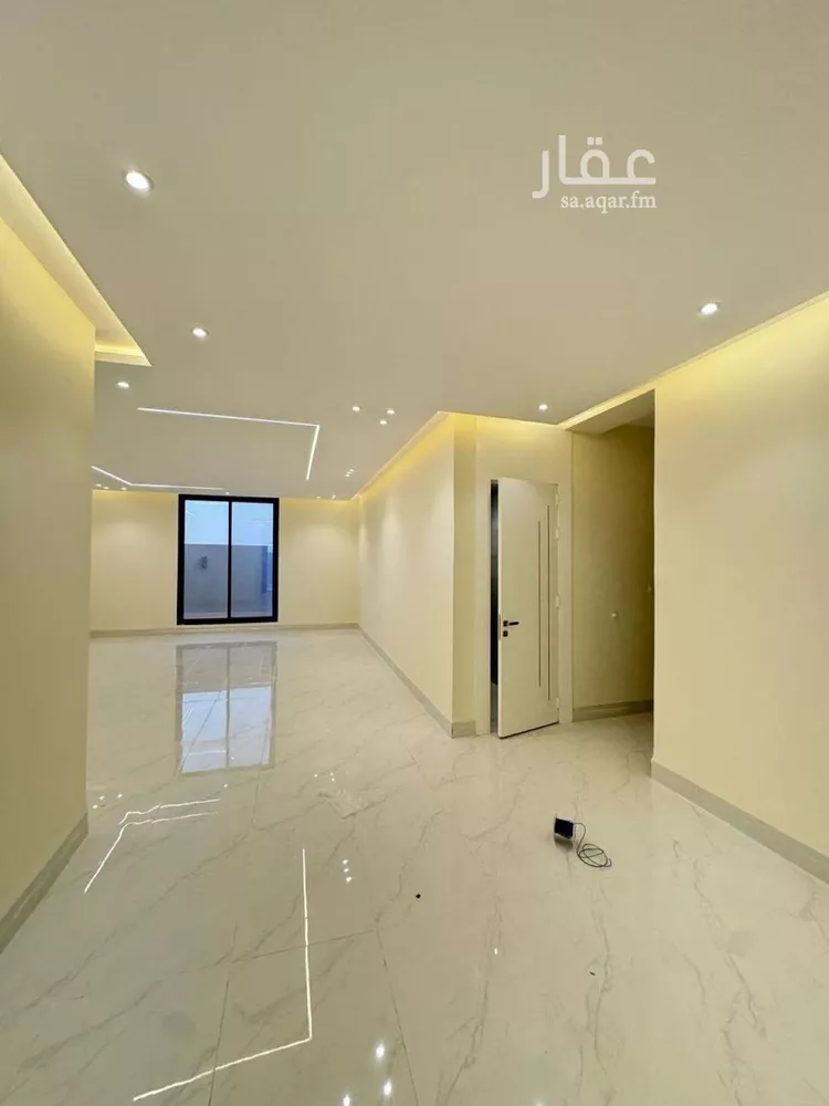 دور للبيع في شارع علي بن عبدالكافي, حي الرمال, مدينة الرياض, منطقة الرياض صورة 2