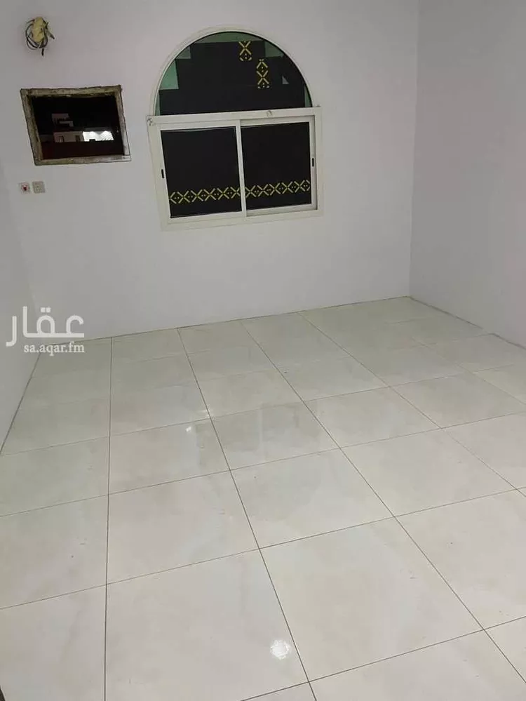 عمارة للإيجار في شارع الامير طلال, حي مشرفة, مدينة الاحساء, المنطقة الشرقية صورة 3