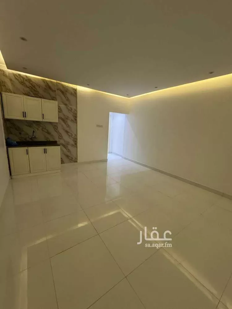 شقة للإيجار في شارع عبادى ابن الصامت, حي النايفية, مدينة حفر الباطن, المنطقة الشرقية صورة 4