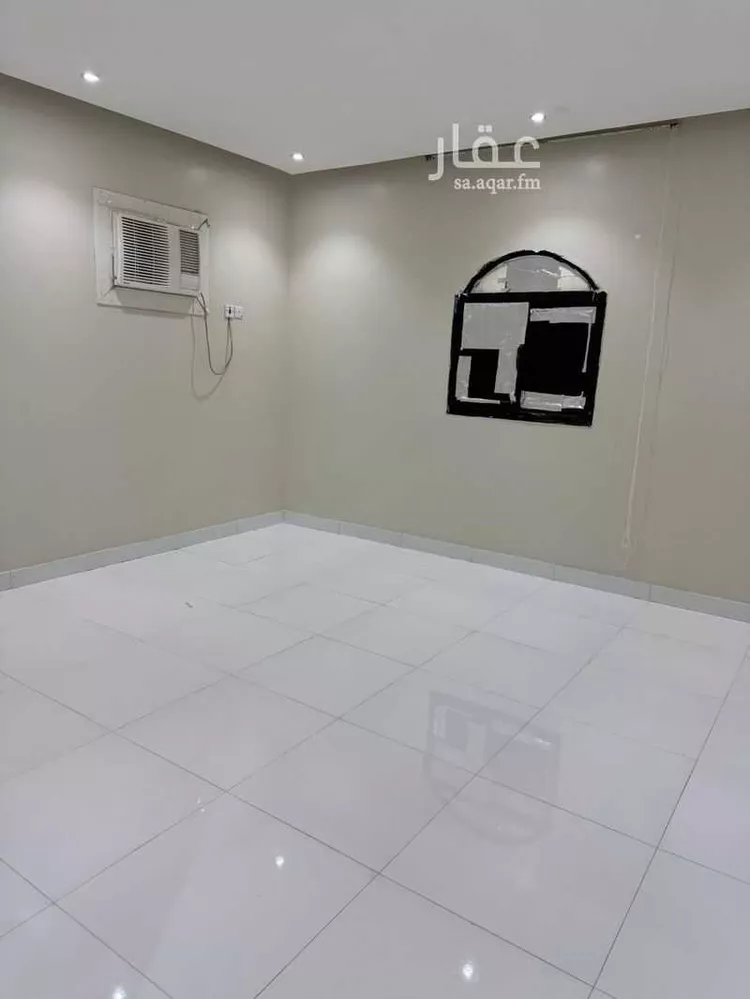 شقة للإيجار في شارع عبادى ابن الصامت, حي النايفية, مدينة حفر الباطن, المنطقة الشرقية