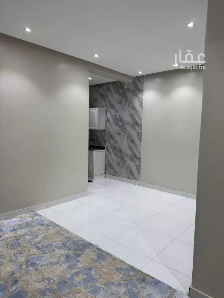 شقة للإيجار في شارع عبادى ابن الصامت, حي النايفية, مدينة حفر الباطن, المنطقة الشرقية صورة 2