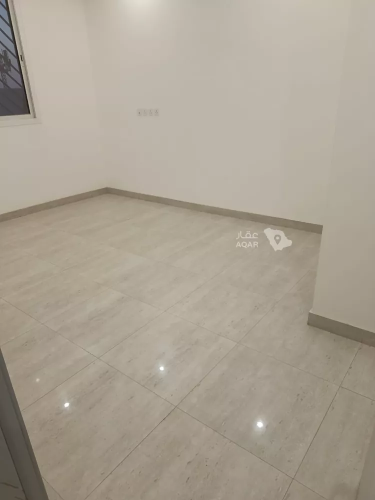 شقة للإيجار في شارع أبي الحسن الأنباري, حي العزيزية, مدينة الرياض, منطقة الرياض 3