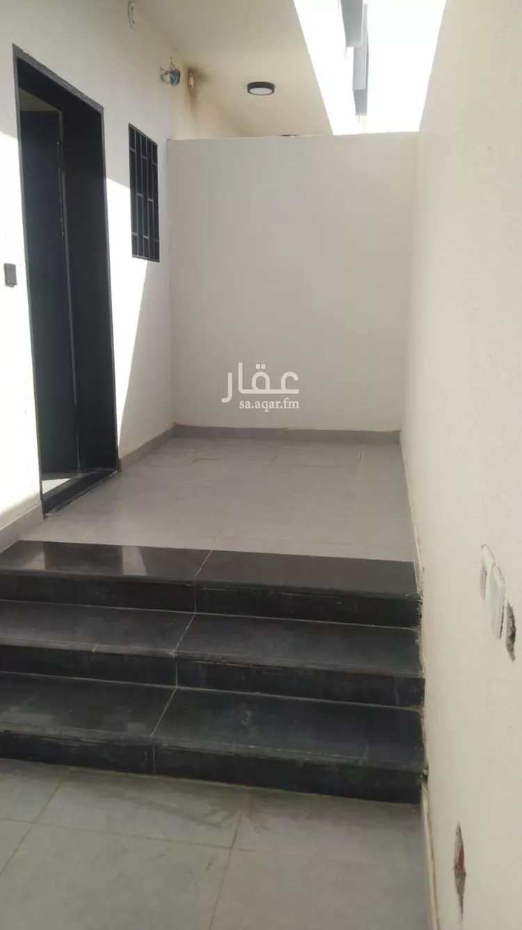 فيلا للإيجار في شارع عالية العباس, حي المروج, مدينة الرياض, منطقة الرياض صورة 3