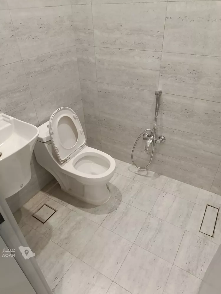 Apartment for Rent in Riyadh Al Aziziyah 4