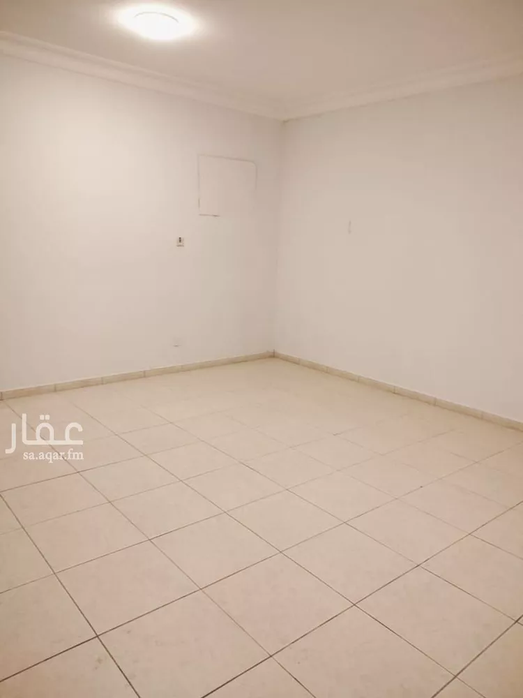 شقة للإيجار في شارع يوسف بن الطفيل, حي البطحاء, مدينة الرياض, منطقة الرياض صورة 3