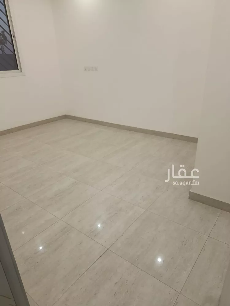 شقة للإيجار في شارع العجلي, حي العزيزية, مدينة الرياض, منطقة الرياض صورة 3