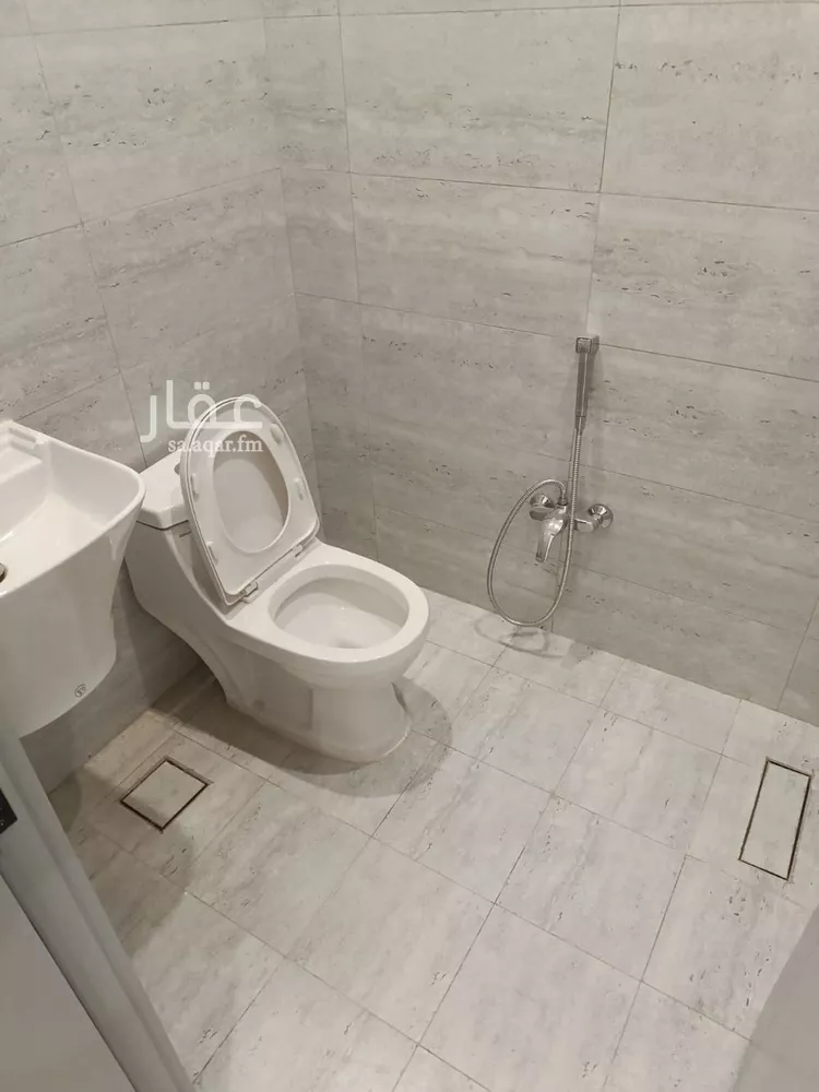 شقة للإيجار في شارع العجلي, حي العزيزية, مدينة الرياض, منطقة الرياض صورة 4