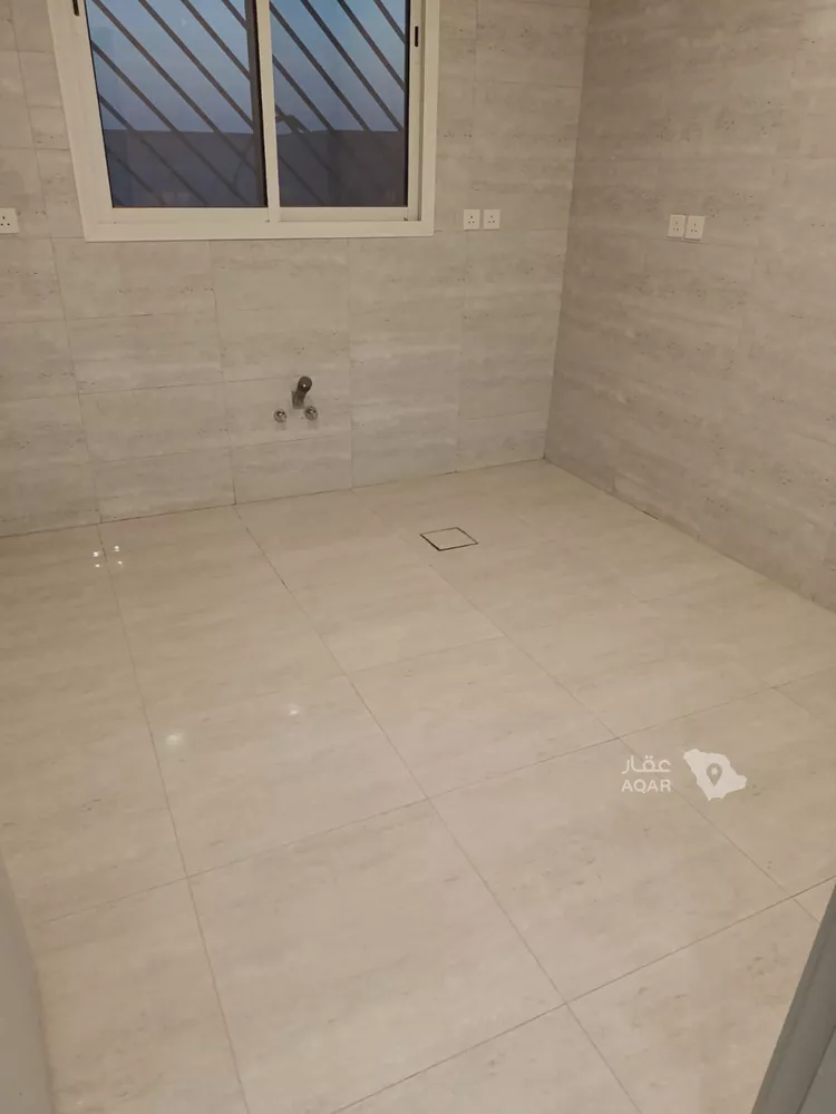 شقة للإيجار في شارع أبي الحسن الأنباري, حي العزيزية, مدينة الرياض, منطقة الرياض 7