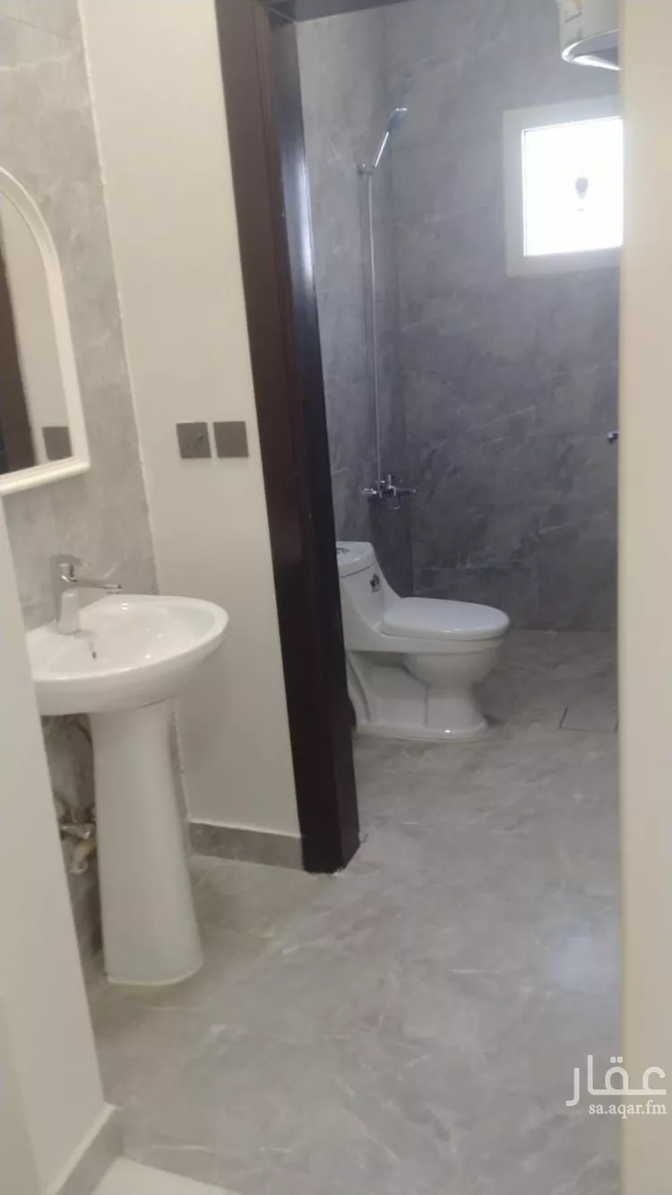 شقة للإيجار في شارع الشيخ محمد بن حسين, حي المحمدية, مدينة الرياض, منطقة الرياض