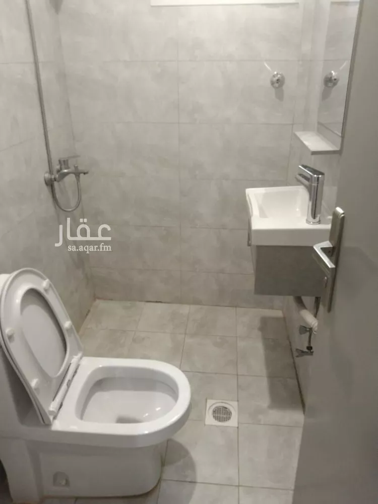 شقة للإيجار في شارع الزبير بن بكار, حي الملز, مدينة الرياض, منطقة الرياض