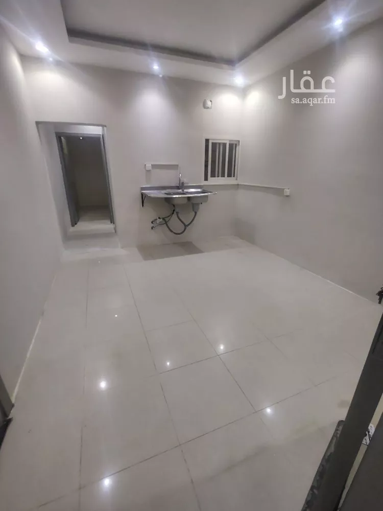 شقة للإيجار في شارع صلاح الدين الأيوبي, حي الملز, مدينة الرياض, منطقة الرياض صورة 4
