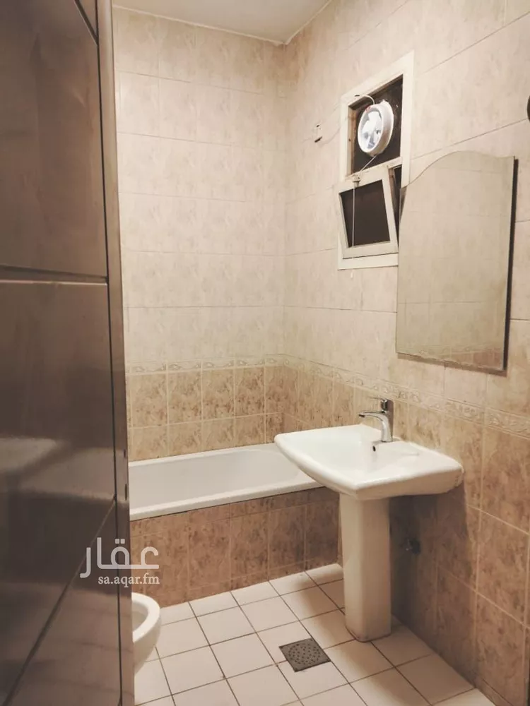 شقة للإيجار في شارع أبي محمد التميمي, حي الوسيطاء, مدينة الرياض, منطقة الرياض صورة 3