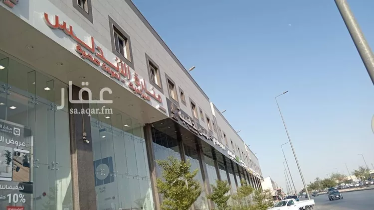 عمارة للإيجار في شارع عيون العطور, حي العزيزية, مدينة الرياض, منطقة الرياض