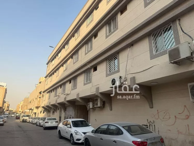 شقة للإيجار في شارع بحر بن سوادة, حي اليمامة, مدينة الرياض, منطقة الرياض صورة 3