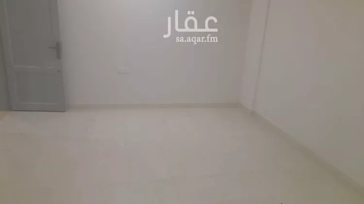 شقة للإيجار في شارع سريحة, حي الجرادية, مدينة الرياض, منطقة الرياض صورة 5