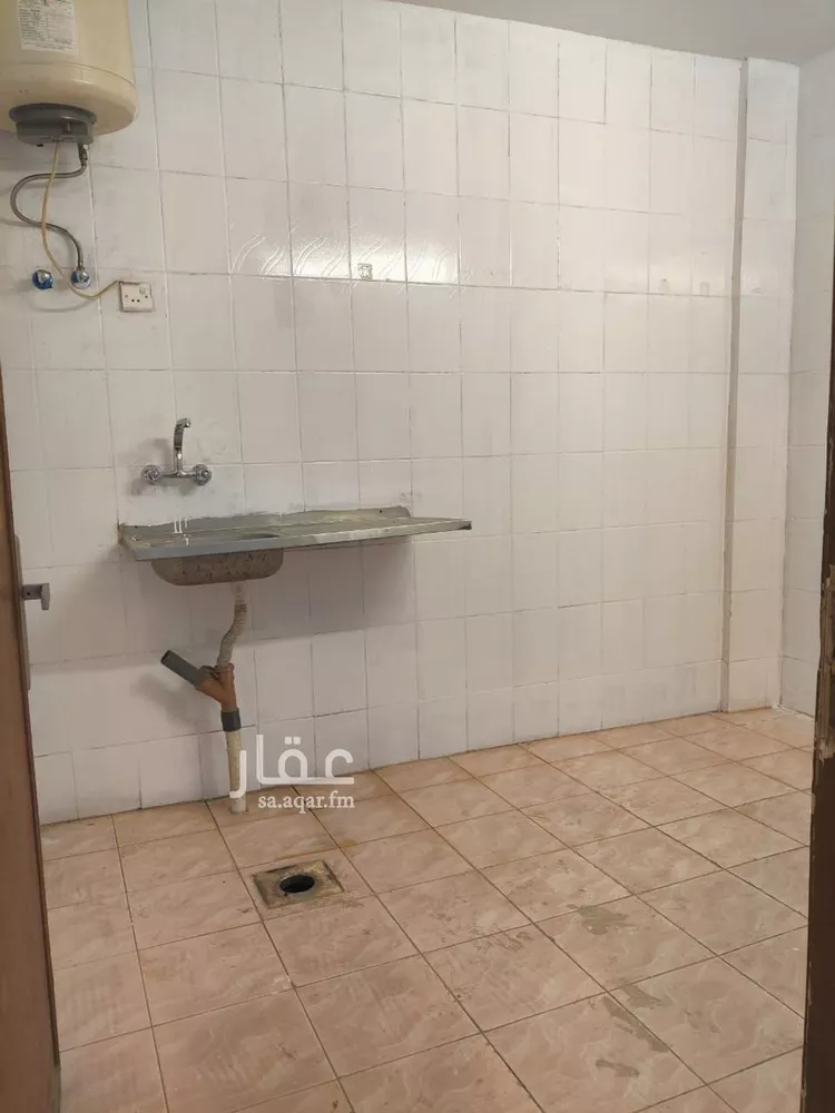 شقة للإيجار في شارع أيمن الحبشي, حي الملز, مدينة الرياض, منطقة الرياض صورة 2