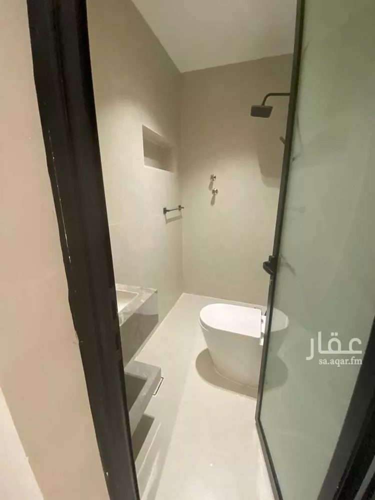 شقة للبيع في شارع العزيزية 21, حي العزيزية, مدينة الجبيل, المنطقة الشرقية 7