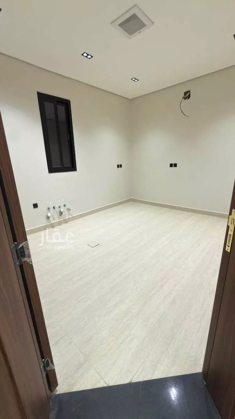 Floor for Sale in Riyadh Sultanah 7