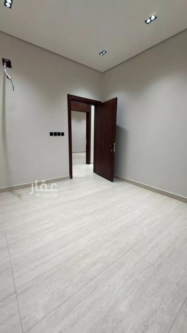 Floor for Sale in Riyadh Sultanah صورة 4