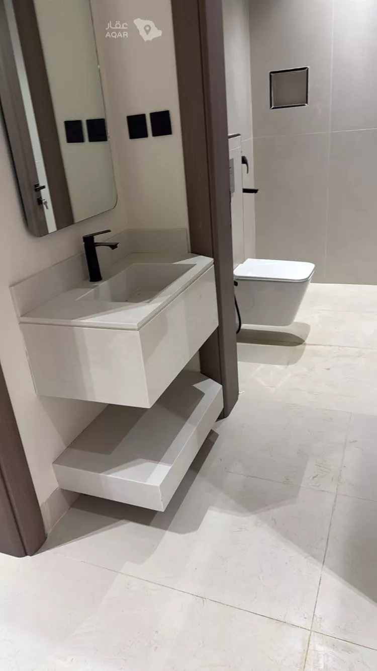Floor for Rent in Riyadh Sultanah 6