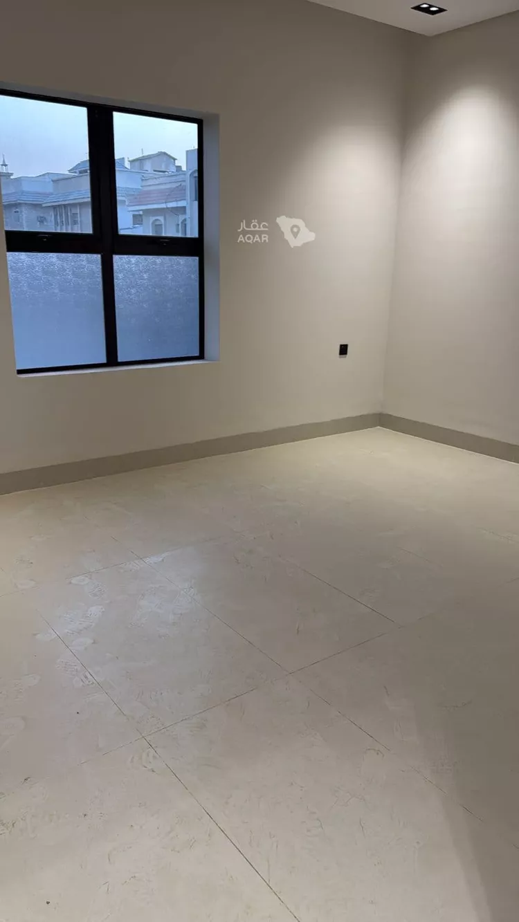 Floor for Rent in Riyadh Sultanah 3
