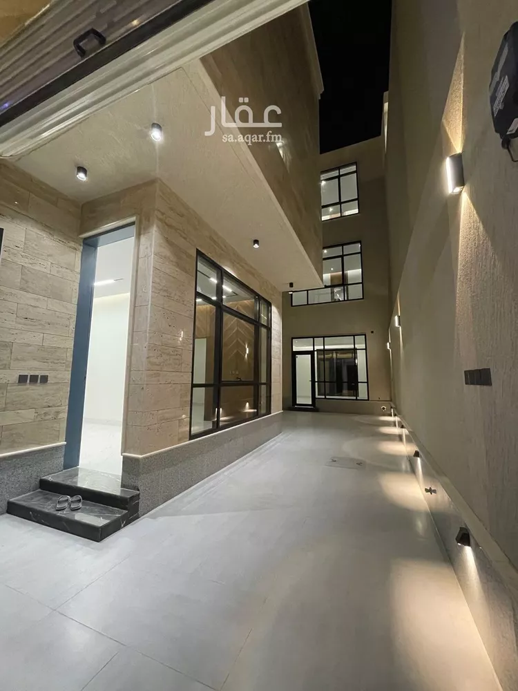 فيلا للبيع في شارع أحمد بن محمد العتابي, حي المهدية, مدينة الرياض, منطقة الرياض صورة 5