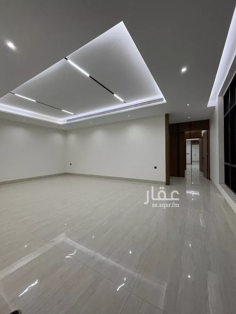 فيلا للبيع في شارع ابن صدقة الغرافي, حي المهدية, مدينة الرياض, منطقة الرياض صورة 4