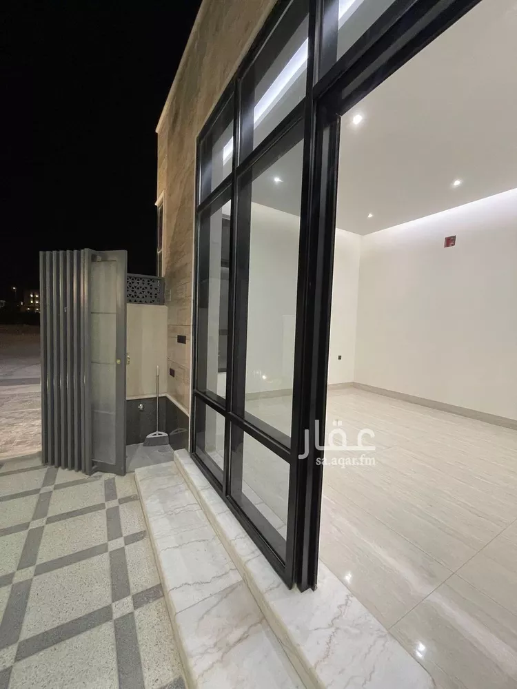 فيلا للبيع في شارع إسماعيل بن حماد, حي المهدية, مدينة الرياض, منطقة الرياض صورة 5