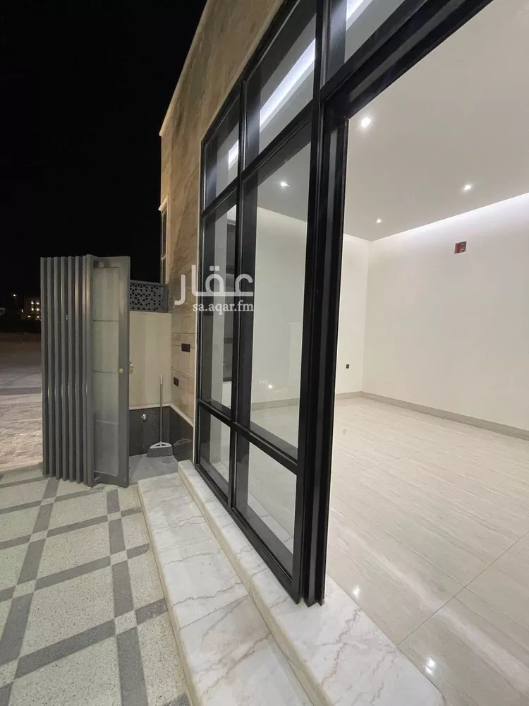 فيلا للبيع في شارع إبرهيم بن أحمد البرهان, حي المهدية, مدينة الرياض, منطقة الرياض صورة 5