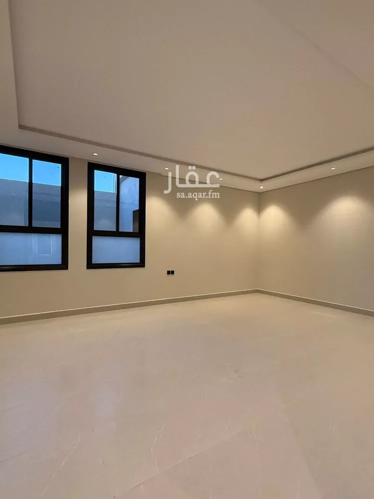 فيلا للبيع في شارع حسن الفخري, حي المهدية, مدينة الرياض, منطقة الرياض صورة 4