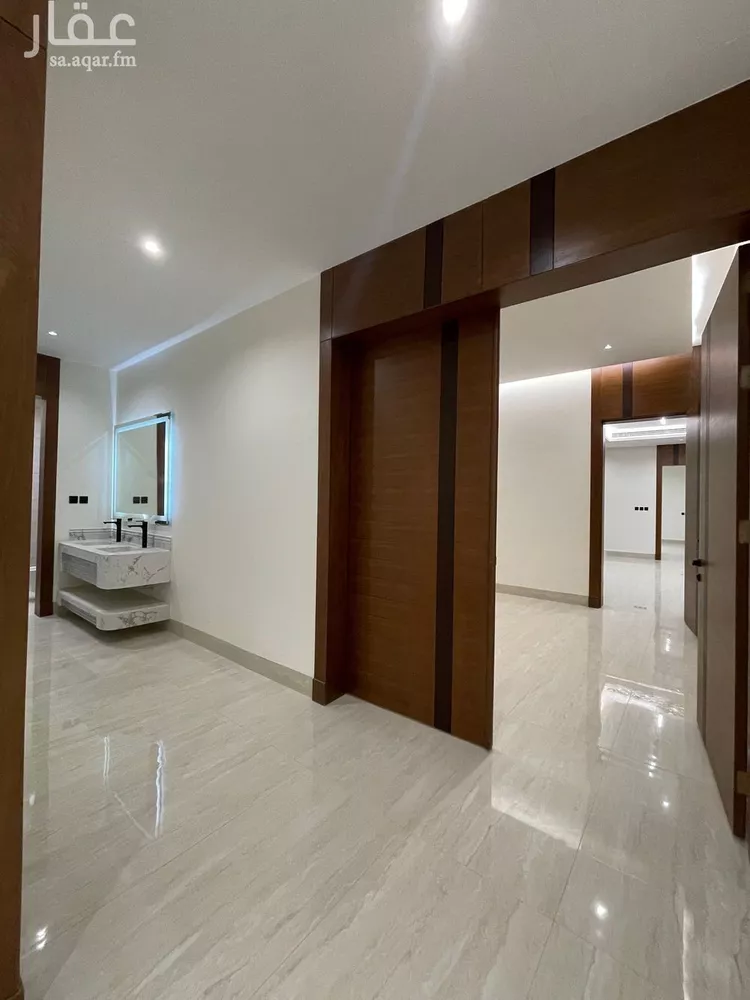 فيلا للبيع في شارع إبرهيم بن أحمد البرهان, حي المهدية, مدينة الرياض, منطقة الرياض صورة 2