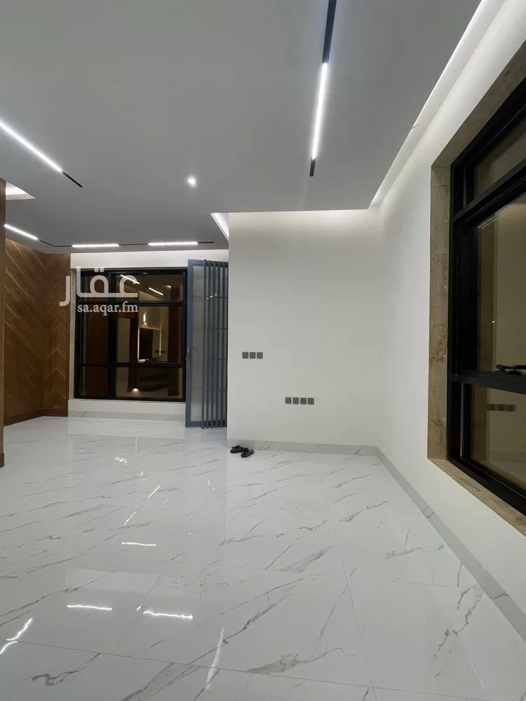 فيلا للبيع في شارع أبي الشيخ الأصبهاني, حي المهدية, مدينة الرياض, منطقة الرياض صورة 4