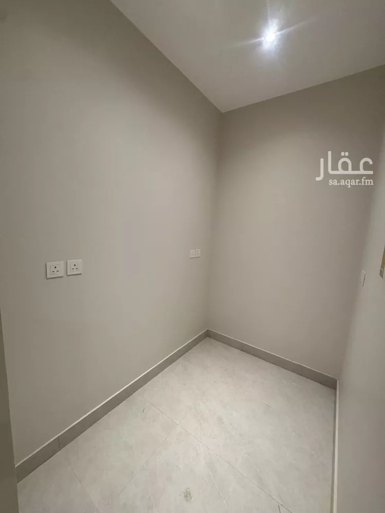 فيلا للإيجار في شارع علي بن أحمد العمري, حي العارض, مدينة الرياض, منطقة الرياض صورة 5