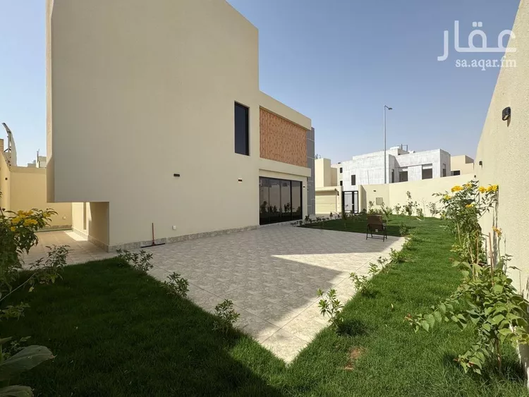 Villa for Rent in Riyadh Al Janadriyah