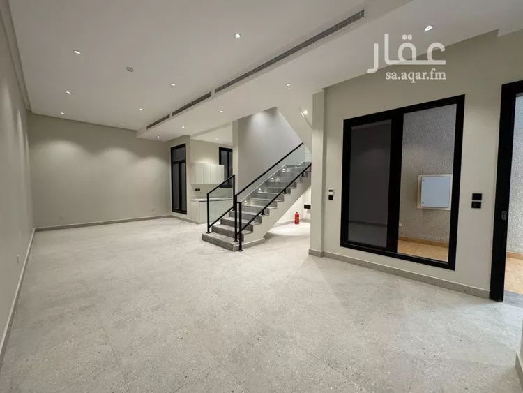 فيلا للإيجار في شارع ابن عبدالغافر النيسابوري, حي العارض, مدينة الرياض, منطقة الرياض صورة 2