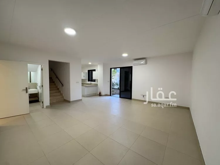 فيلا للإيجار في شارع رقم 1043, حي سدرة, مدينة الرياض, منطقة الرياض صورة 4