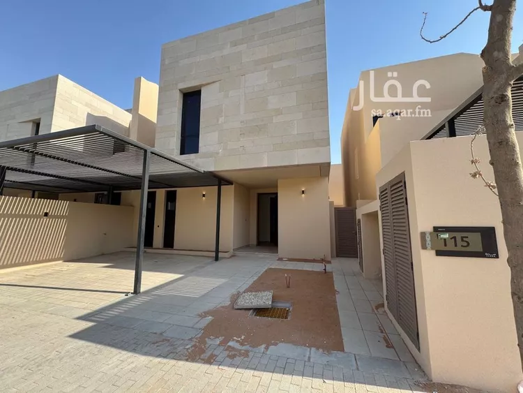 فيلا للإيجار في شارع رقم 1011, حي سدرة, مدينة الرياض, منطقة الرياض