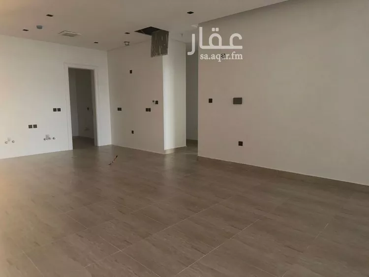 شقة للإيجار في شارع الامير مقرن بن عبدالعزيز, حي مغرزات, مدينة الرياض, منطقة الرياض صورة 3