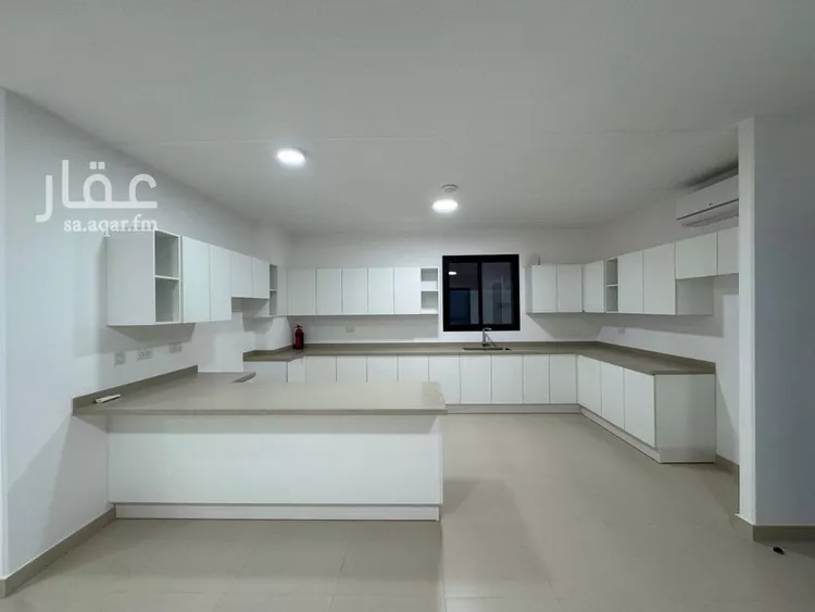 فيلا للبيع في شارع رقم 1070, حي سدرة, مدينة الرياض, منطقة الرياض 7