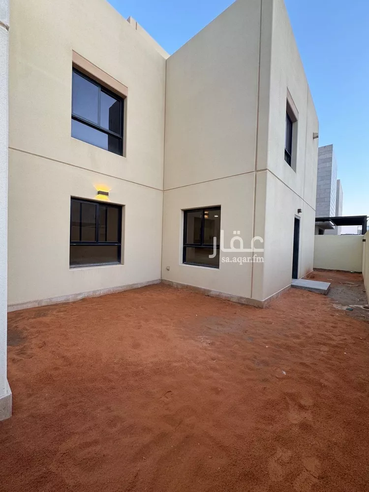 فيلا للبيع في شارع رقم 1070, حي سدرة, مدينة الرياض, منطقة الرياض 13